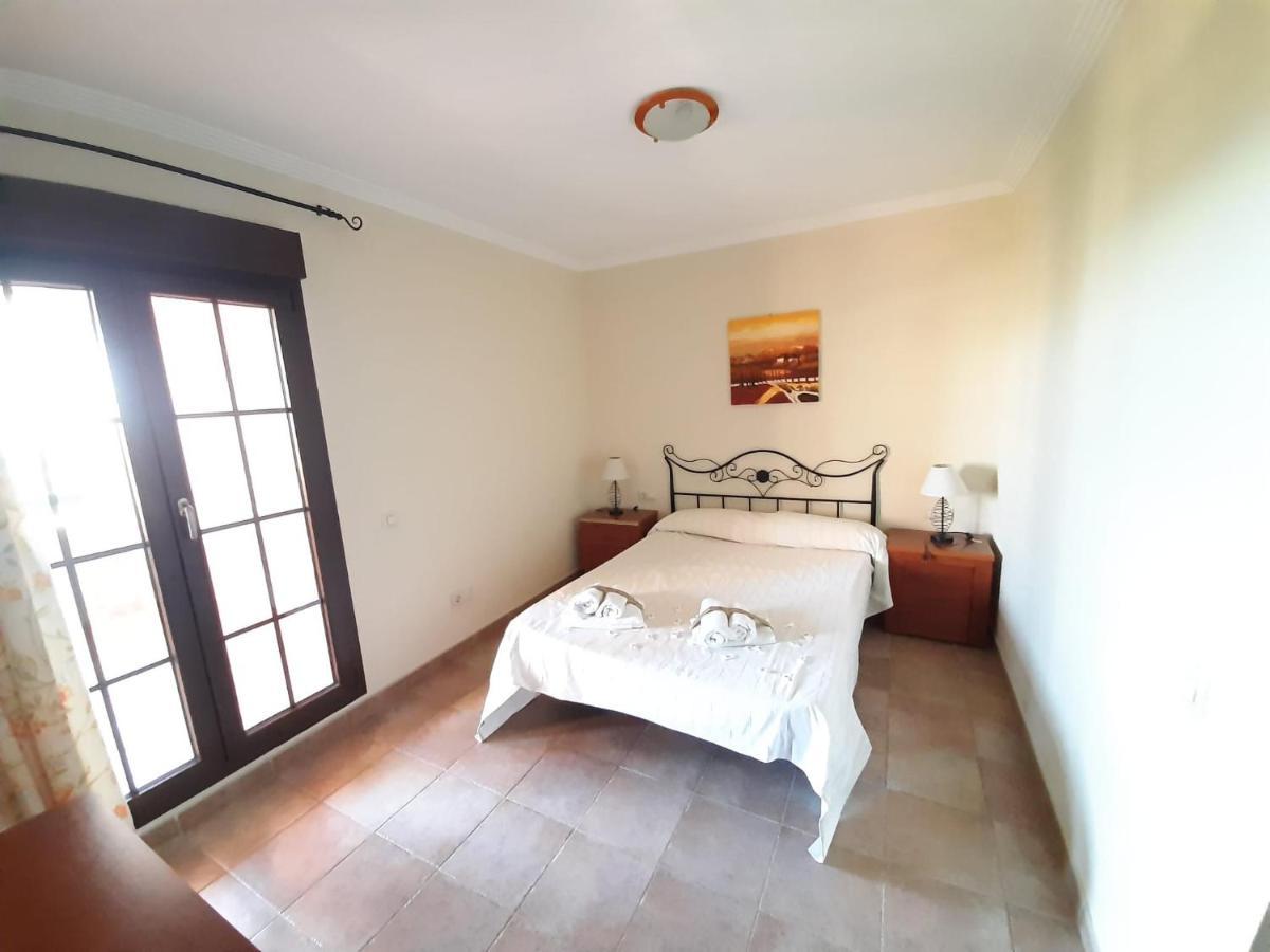 Apartamento 2 Dormitorios.Urb Playa Verde Isla Canela Ngoại thất bức ảnh